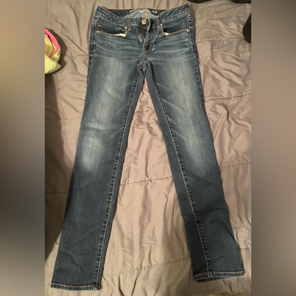 American Eagle Blue Super Stretch Skinny Jeans
